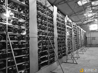 Mining farm powered by renewable energy sources in Sichuan province